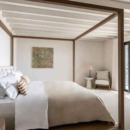 Apartment Spacious With Lovely Mountain And Sea View