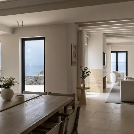 Apartment Spacious With Lovely Mountain And Sea View Hersonissos (Crete)