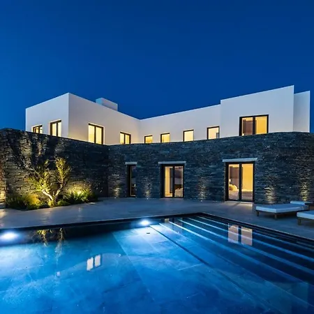Spacious With Lovely Mountain And Sea View * Hersonissos (Crete)