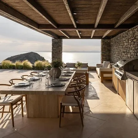 Spacious With Lovely Mountain And Sea View * Hersonissos (Crete)