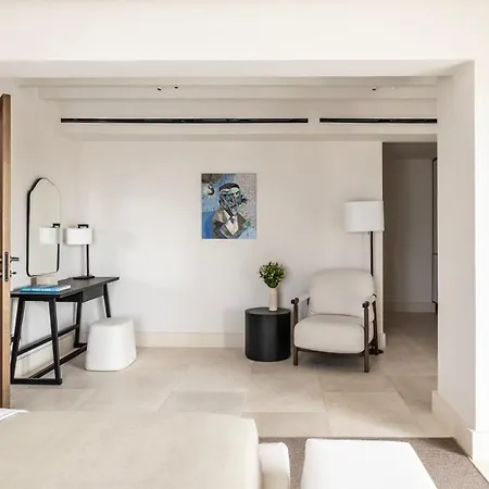 Apartment Spacious With Lovely Mountain And Sea View